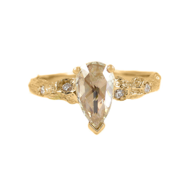 Small Twig ring in 18k rose gold with a rose-cut diamond and diamonds