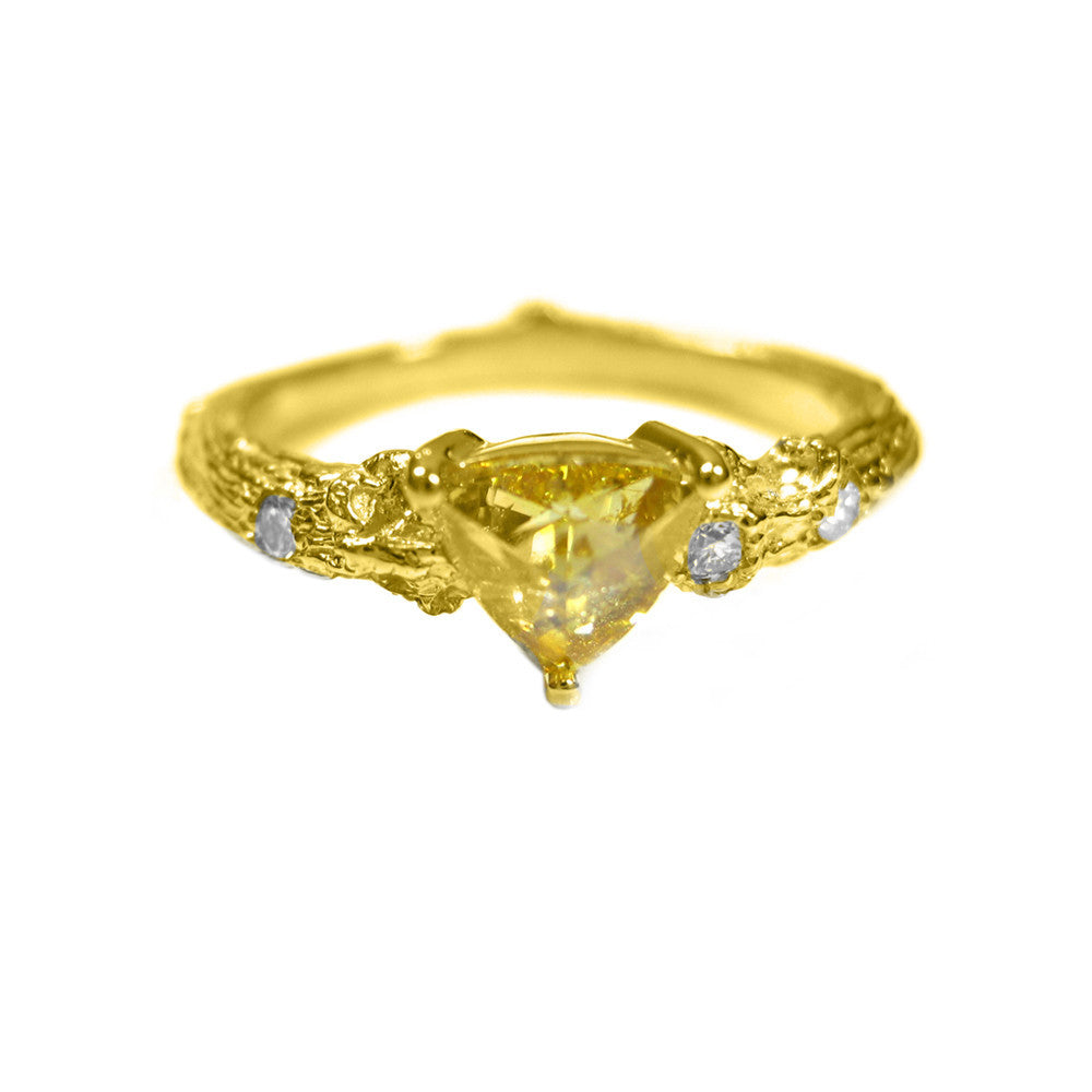 Small Twig ring in 18k yellow gold with a rose cut diamond and diamonds.