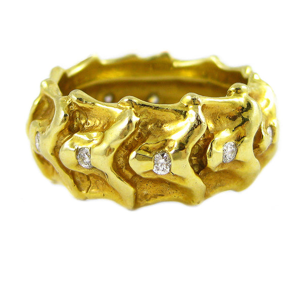 Wide Vertebrae Diamond Band