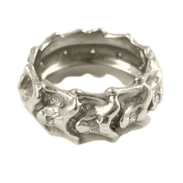 Wide Vertebrae Diamond Band