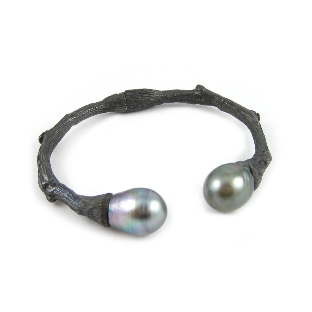 Torque Twig Cuff with Tahitian Pearls
